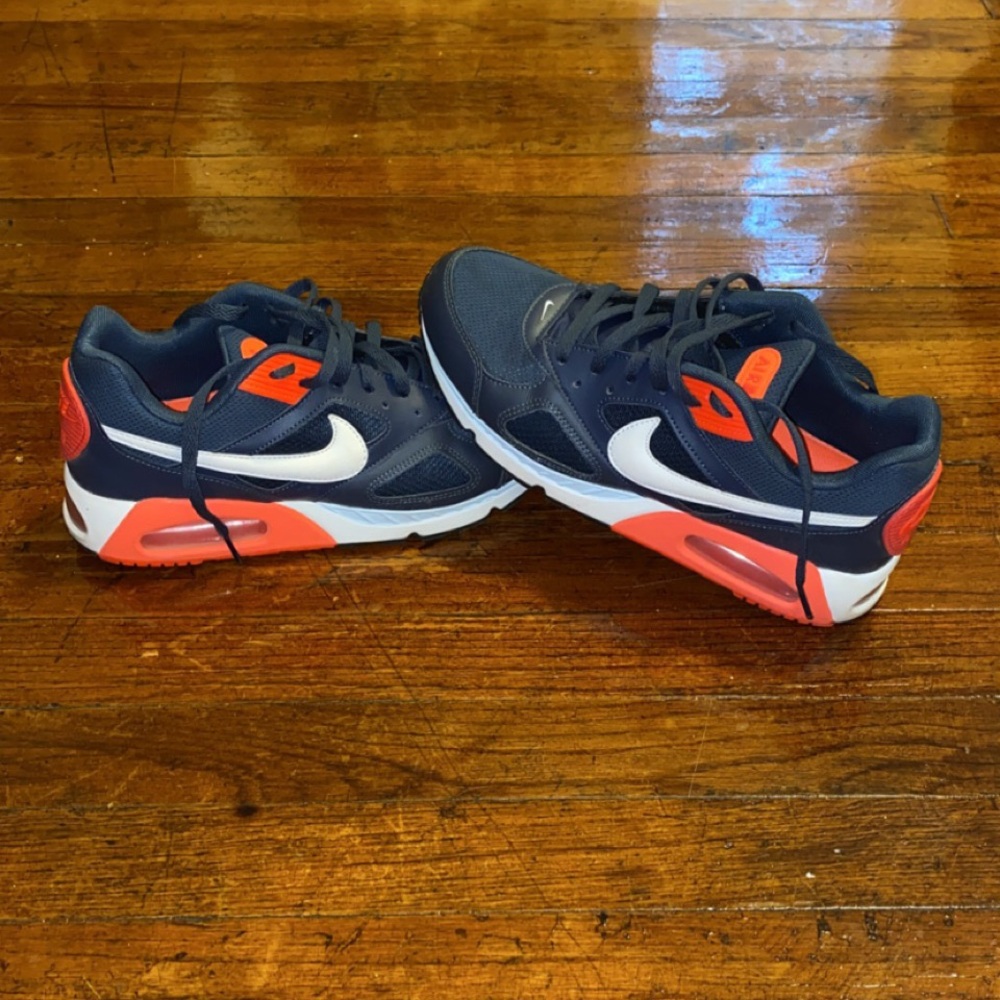 Nike women’s Air Max’s